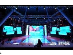 电影院大屏价格多少,电影院巨幕观影体验背后的经济账